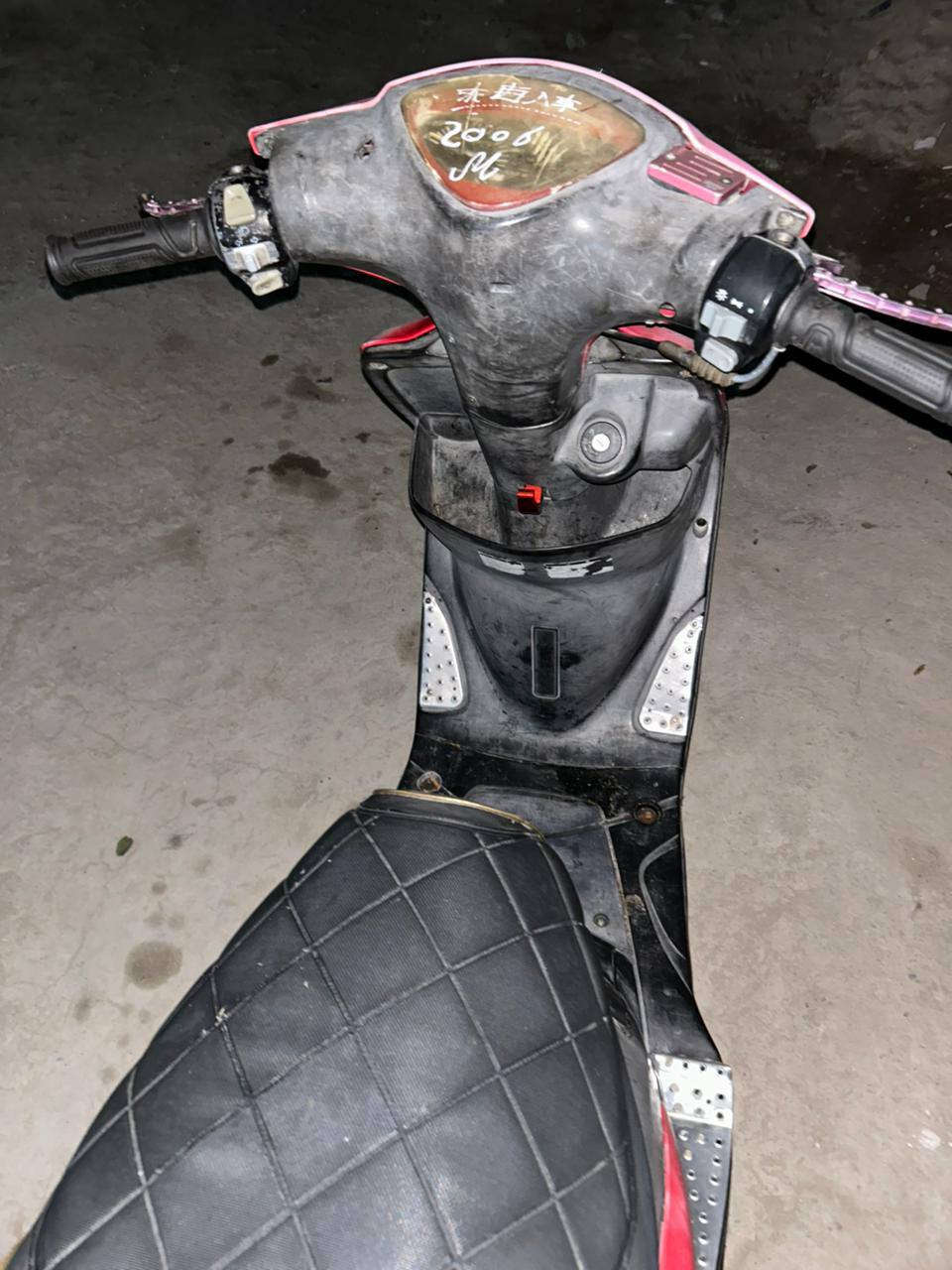 السلام عليكم ماكس عدله مكينه رنبه 49 ابلاد برغي مامفتوح بيه تريده هيه والغراض 900 وبيه مجال بدون غراض 600 قفل من لاخير مكاني حله بكرلي دراجه جاهزه ***********
