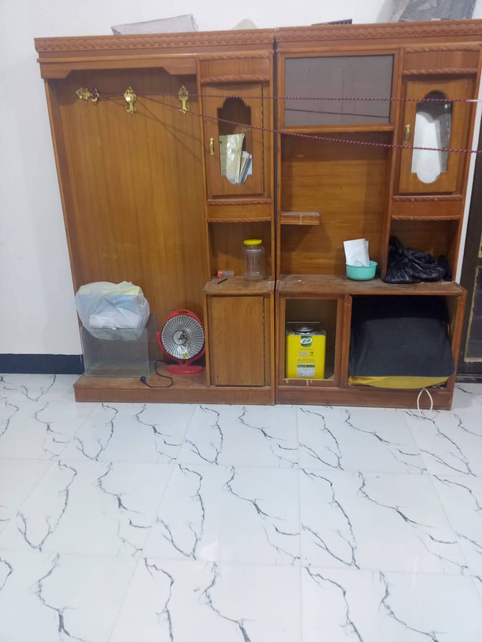 سلام عليكم موجود غرفه نوم للبيع للاستفسار واتساب (***********)
