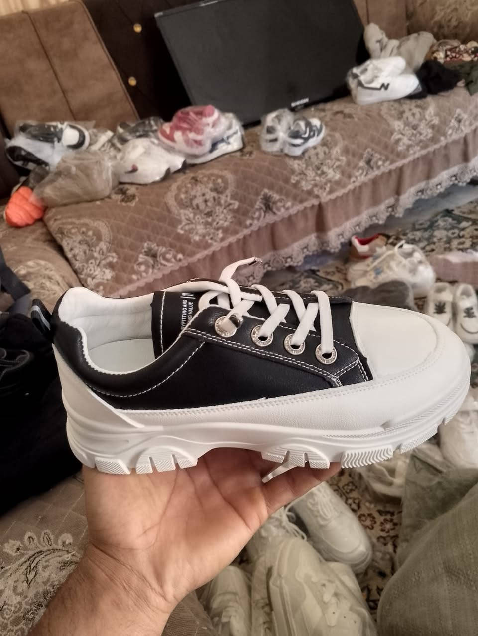 رجالي نسائي اطفال ابلاش عل ٦و٥ القطعه
اب مناسبت العيد


**إذا كنت صاحب هذا الإعلان وتريد حذفه لأي سبب، رجاءا أرسل رسالة إلى الدعم الفني**