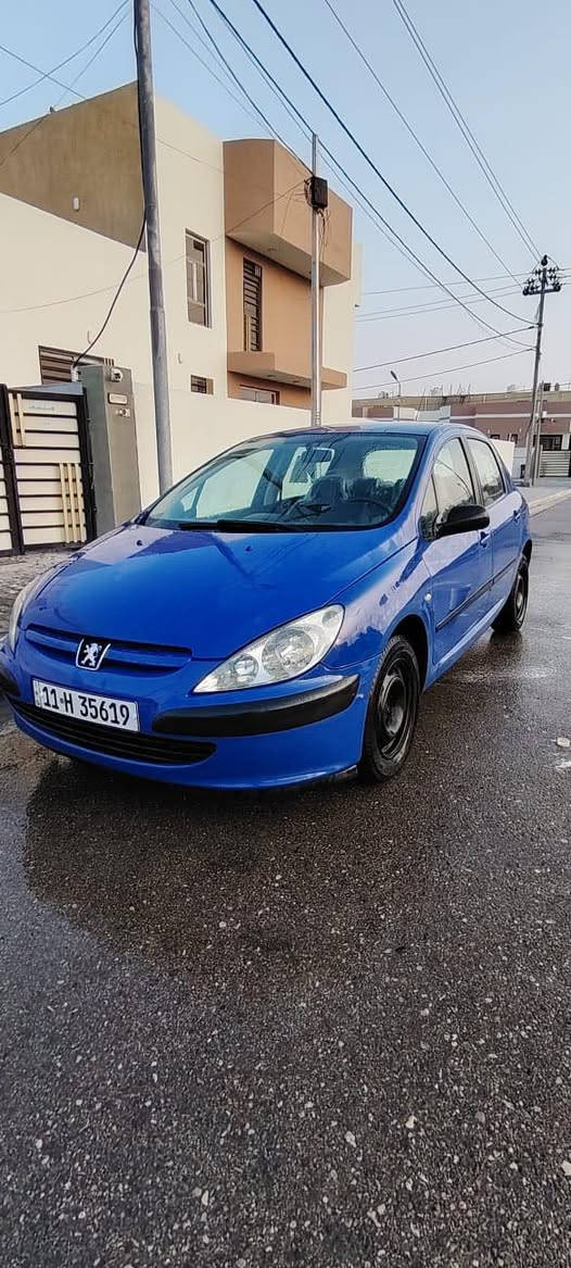 بيجو 307 موديل 2005 جاهزه من كلشي تبريد شغال
كير مكينه خير من الله السياره باسمي سنويه لل 28

السعر 53 وبيه مجال مكان سياره واسط )***********
