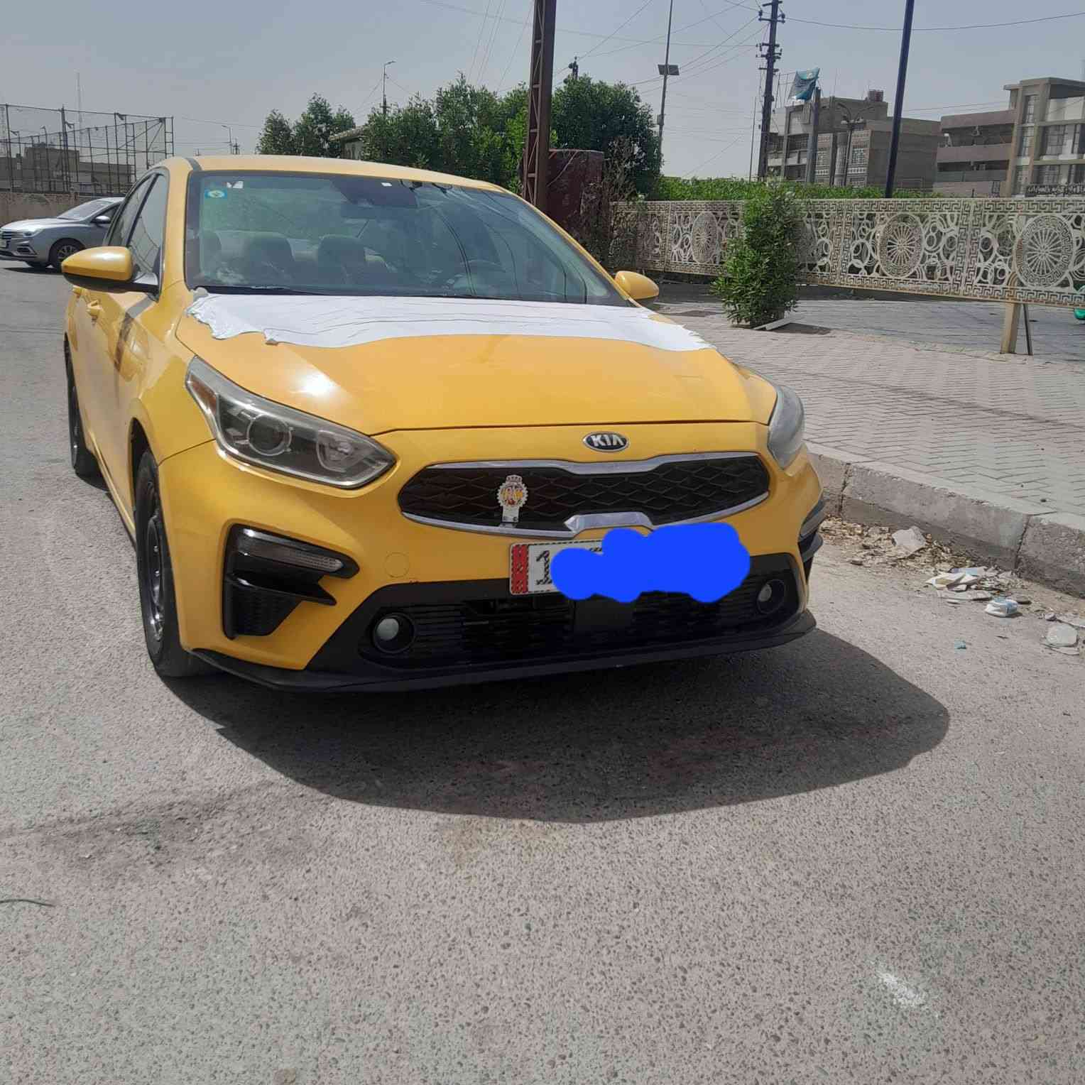 فورتي مديل 19امريكي حادثه بس بنيد تبديل الباقي ليبل واحد  بدون دواخل ابد حتى مازداته مامليوحات السياره بالعراق ما مضروبه ابد شرط صبغه الأولى بدون معجون 
كير اي تي مبدل مكينه مافتوحه اتراي زيرو ناعمة
دوشمه عامه منضومت زنون اصلي ابو ١٢٠ 
السياره جاهزه سنويه وهزه ورقام كله جديد باسمي تحويل ثاني يوم المكان بغداد السعر 127 الرقم ***********
