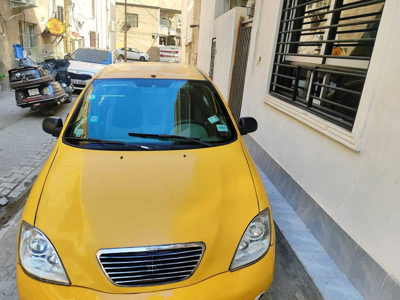 السلام عليكم 
طيبه 15 گير مكينه حداديه تخم تاير كله جديد مصفره هيئه وغرامات هزه بيها جاملغ وبنيد مبدل السياره نصبتها حلوه نقصها التبريد عاطل مكاني الشالچيه لتواصل رقمي *********** السعر 33
