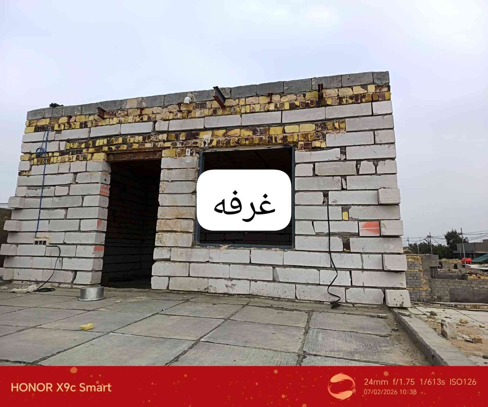 بيت 100 متر جاهز عايز بس لبخ ورضيه اعكاده شيلمان بلجيكي تاسيس كهرباء درجه اولى حي الأمين قريب عل شارع 4دقايق خدمات كامله السعر 40وبي مجال ***********
