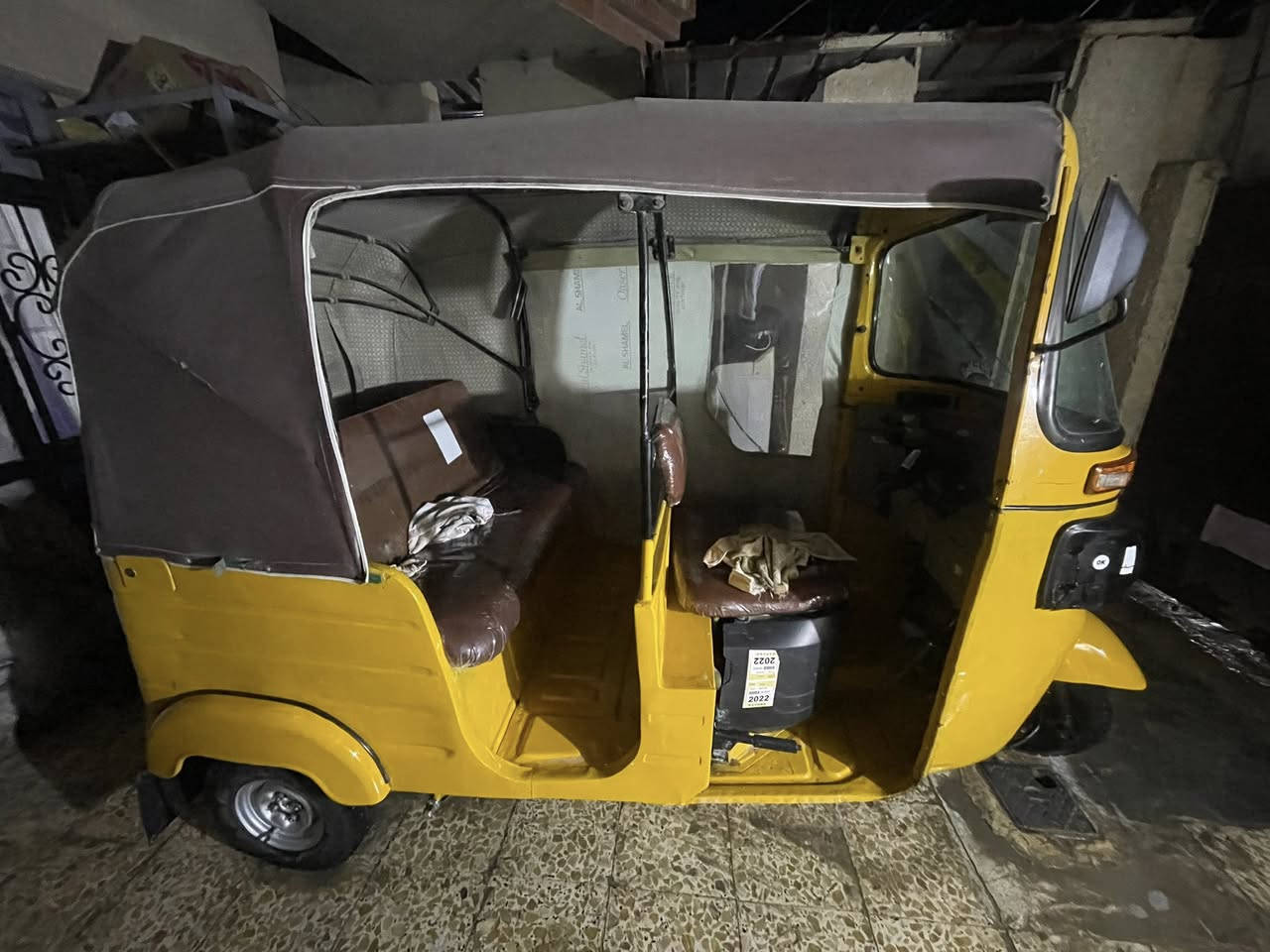 سلام عليكم تكتك موديل 19 رقم وسنويه تحويل ثاني يوم معمره تعمير عام تكتك تاخذهه كبل لشارع ترايهه يخبل بكاني تاجي سبع البور سعر 6500 وبيهه مجال شراي يتصل ***********
