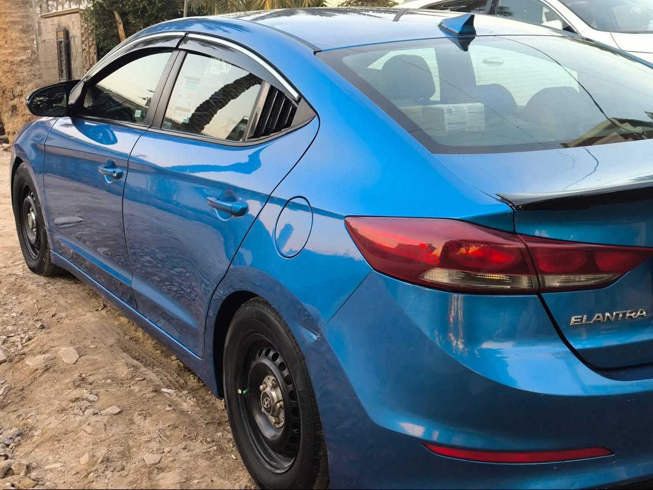 النترا٢٠١٨وارد امريكي
رقم بغداد مكان السياره بغداد البياع قرب الشرطه ال٥
حادث السياره موضح بلسونرا 
مكينه ٢٠٠٠دوش مجفته 
السعر ١٢٨ورقه وبيها مجال 
***********بي واتساب
