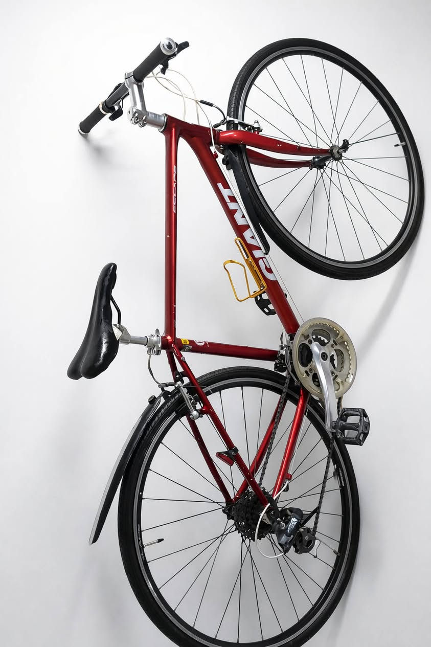 السلام عليكم
جاينت سكيب سستم شيمانو بالكامل 

- الالمنيوم بالكامل 

- حجم الفريم S 

-حجم التاير 28 

-- 7 نمر ---

مكاني - مدينة الصدر 

متواجد واتساب 
***********
