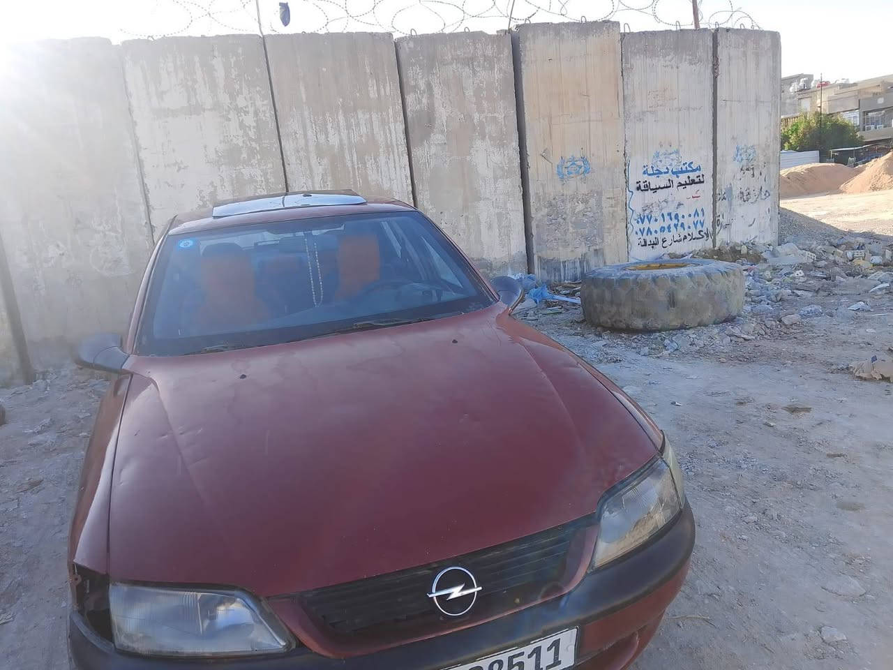 السلام عليكم
سيارة للبيع موديل 96  تبريد يراد بس غاز 
رقم انكليزي
 سنوية هزة جديدة سيارة جاهزة
السعر 32 وبيه مجال بسيط
المكان بغداد حي الجهاد 
مكلف بالنشر هذا رقم صاحبه/ *********** واتساب
