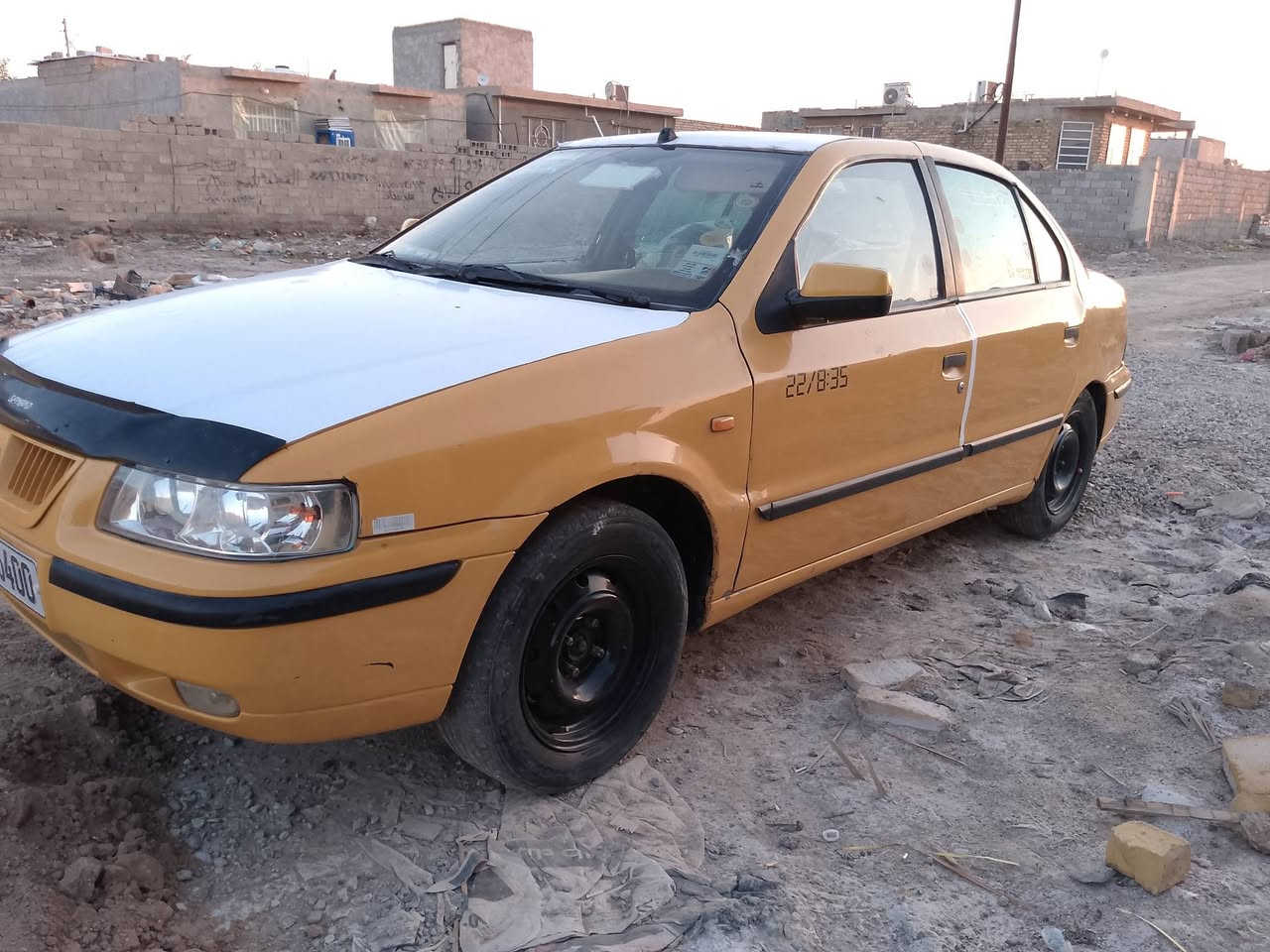 يا الله سمند ٢٠١١ رقم وسط نكليزي سنويه جديده حديديه جديده مكينه وكير مكفولات سياره جاهزه عوزهه بطاين بوب اماميات فقط مكان السياره واسط تحويل مباشر 
سعره ٢٧ بيه مجال


**إذا كنت صاحب هذا الإعلان وتريد حذفه لأي سبب، رجاءا أرسل رسالة إلى الدعم الفني**