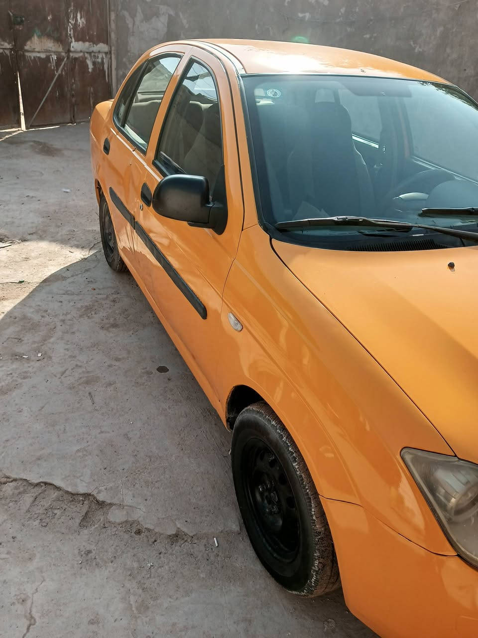 سلام عليكم طيبة للبيع
موديل ٢٠١٥ مصفرة هيئة وغرامات وخط وبحث جديد 
مكينه وكير فول حدادية جديدة تبريد شغال وتبريده فول 
تخم تاير يعني سيارة جاهزة مصبوغة عام جمالية بيه بس دحجه بالباب الخلفي مكاني الزبير سعر ٣٣
*********** واتس 
*********** اتصال
