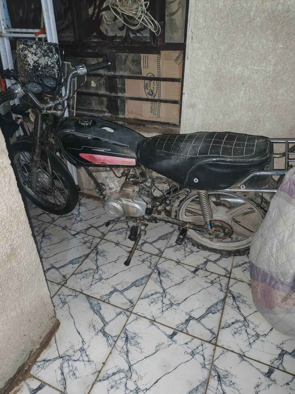 سلام عليكم شباب دراجه نامه٢٠٢٠  4 كير شغاله زنجيل مكطوع ول تاير الامامي بنجر غير هذني مابيها شغاله شغاله تريدها ١٢٥ الف مكينه ما مفتوحه
***********
