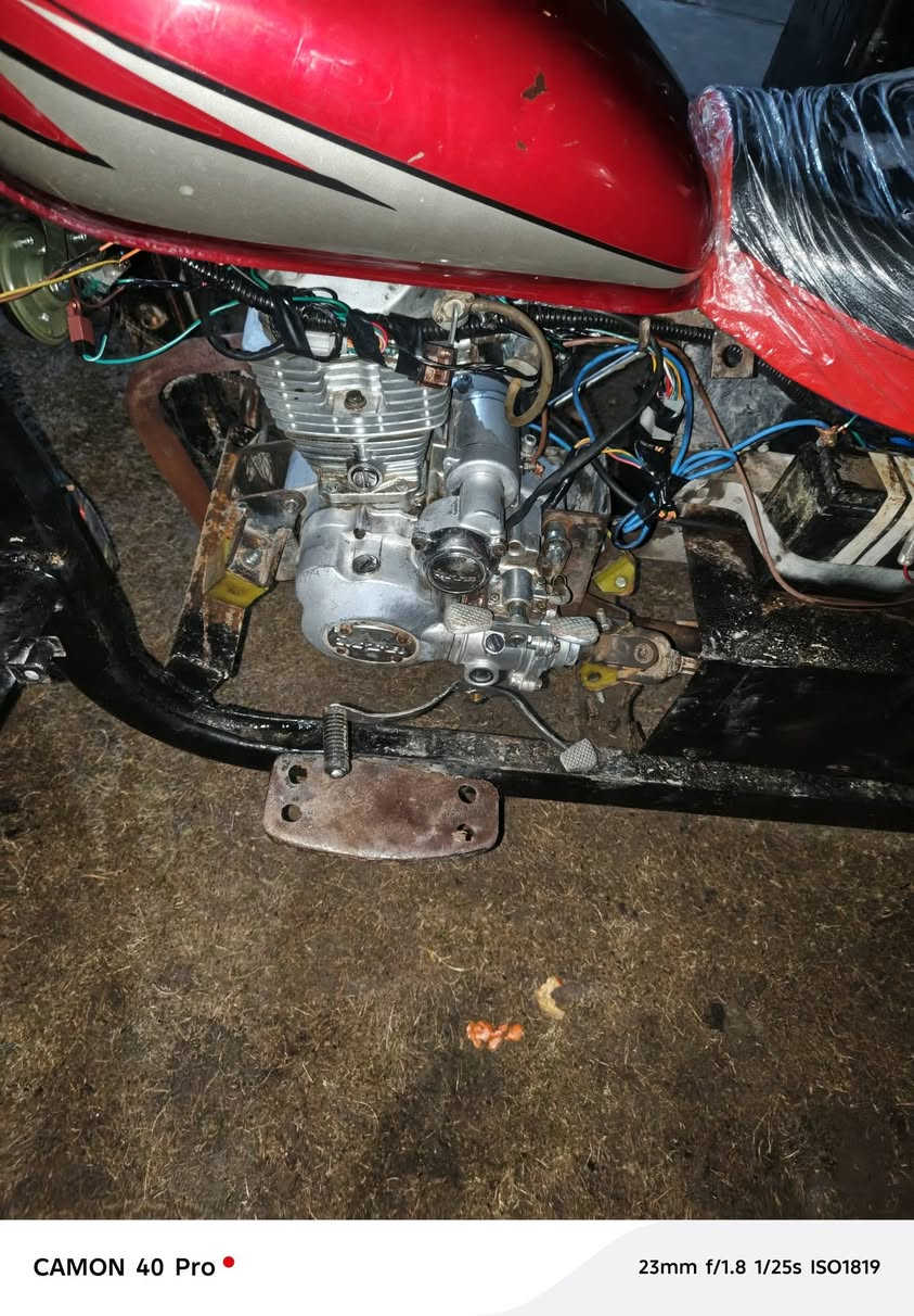 ***********
ستوتة البيع موديل 18
محرك 150مكفول شاصي كفله عامة محرك مكفول اوراق اصولي  باسمي مكفول من كلشي سعر 1850
