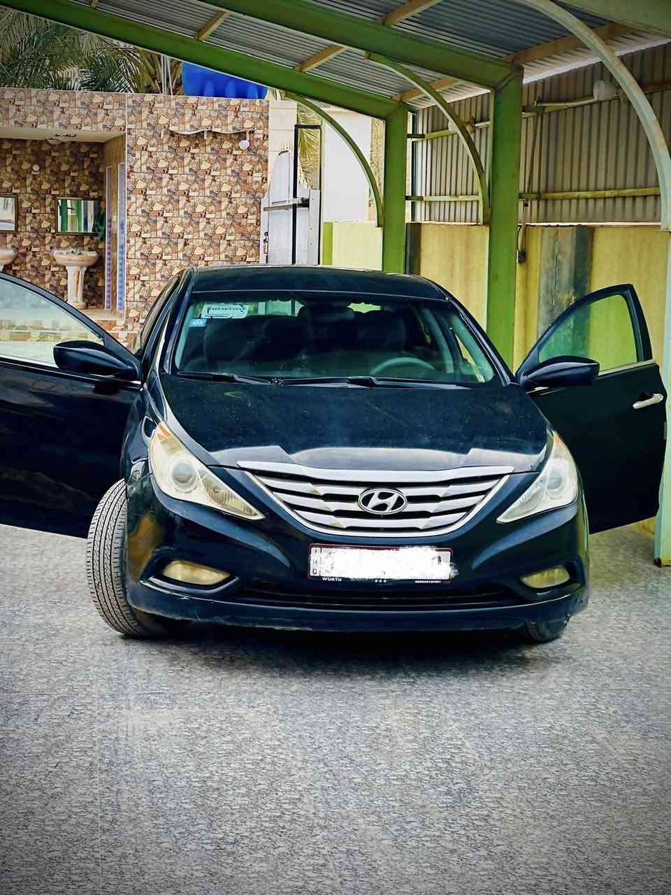 سـلام عليكم ..
للبيع او مراوس سوناتا  ( 2013 )
السعر :  105  وبيها مجال

الضرر : 3 قطع ( بابين صبغ وجاملق تبديل )
وارد امريكي
رقم جديد ( انبار ) ب اسمي تحويل ثاني يوم
السيارة خير من الله كلشي ما ناقصها شغل واطلع ..
المواصفات 
مكينه 2400 gdi
تبريد بيانو ( ثلج )+ تدفئه
داخل اسود + رصاصي صاجي
كشن السايق كهرباء 
كشنات تدفئه
رادارات امامي خلفي جانبي 
بريك توقف ذاتي عند الاقتراب 
 مكان / الانبار حصيبة الشرقية
***********
