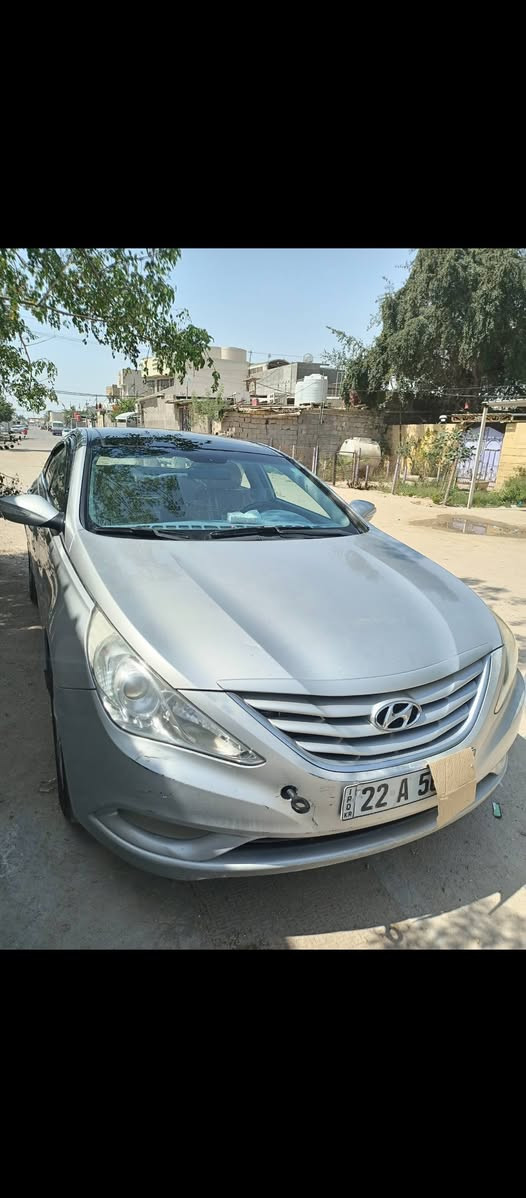 سونات2011  بيها ظربه الجاملغ الوره تبديل باب وبدايت صوت بل محرك صوت بكن محرك 2000 دوش وارد كوري تبريد تتفئه شغال حداديه رقم اربيل انكليزي سنويه ل 29 ام قصر ابيع على عطلها *********** السعر 85 بيها مجال قليل
