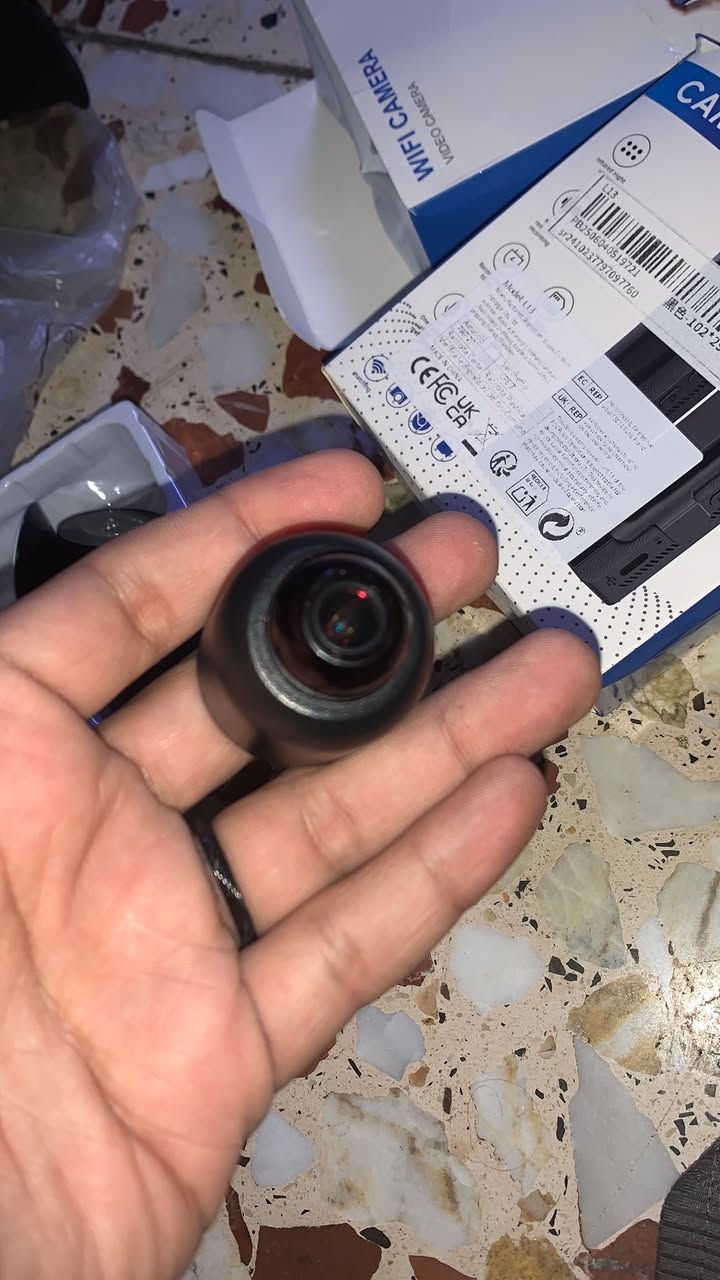 كامرات سريه نضام واي فأي وبلوتوث  وتربط على التلفون شحن ٨ ساعات
٦ قطع 

#للبيع اعلى سعر ابيع


**إذا كنت صاحب هذا الإعلان وتريد حذفه لأي سبب، رجاءا أرسل رسالة إلى الدعم الفني**