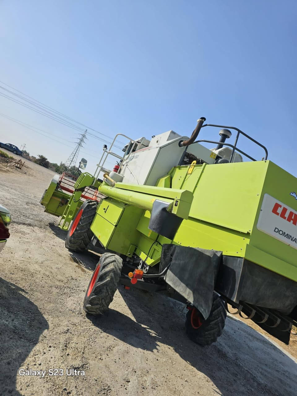 حاصدة كلاص للبيع مسلفه رقم وسنويه مكان ذي قار رفاعي السعر 70وبيهة مجال الرقم***********
