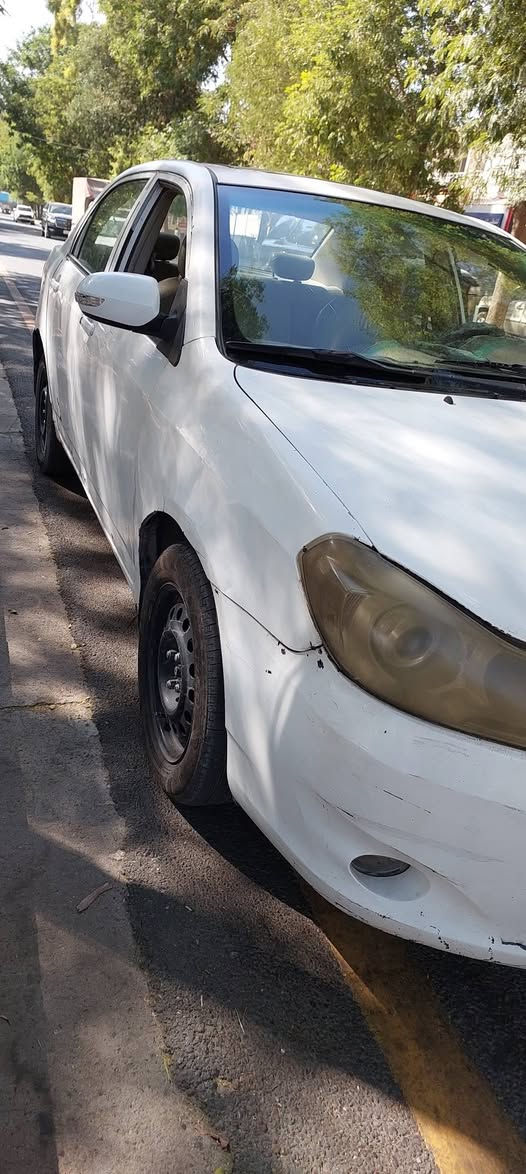 السلام عليكم 
BYD  G3
2013
نظيفة ما عدة طخة بالجاملغ الخلفي
وشوية خياس بالبدي
سعر جدا مناسب 
مستعجل على البيع
فقط 39 ورقة 
مكاني بغداد دورة
واتس اب ***********
