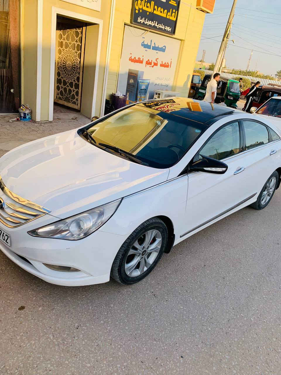 السلام عليكم سوناتا للبيع موديل 2011 خليجي رقم اربيل دولي سيارة جديدة فول مواصفات بدون حادث بدون صبغ مكينة وكير وحداديه وتخم تاير كله جديد تبريد ثلج مكان لسيارة بلقاسم لسعر 117 لتصال ***********
