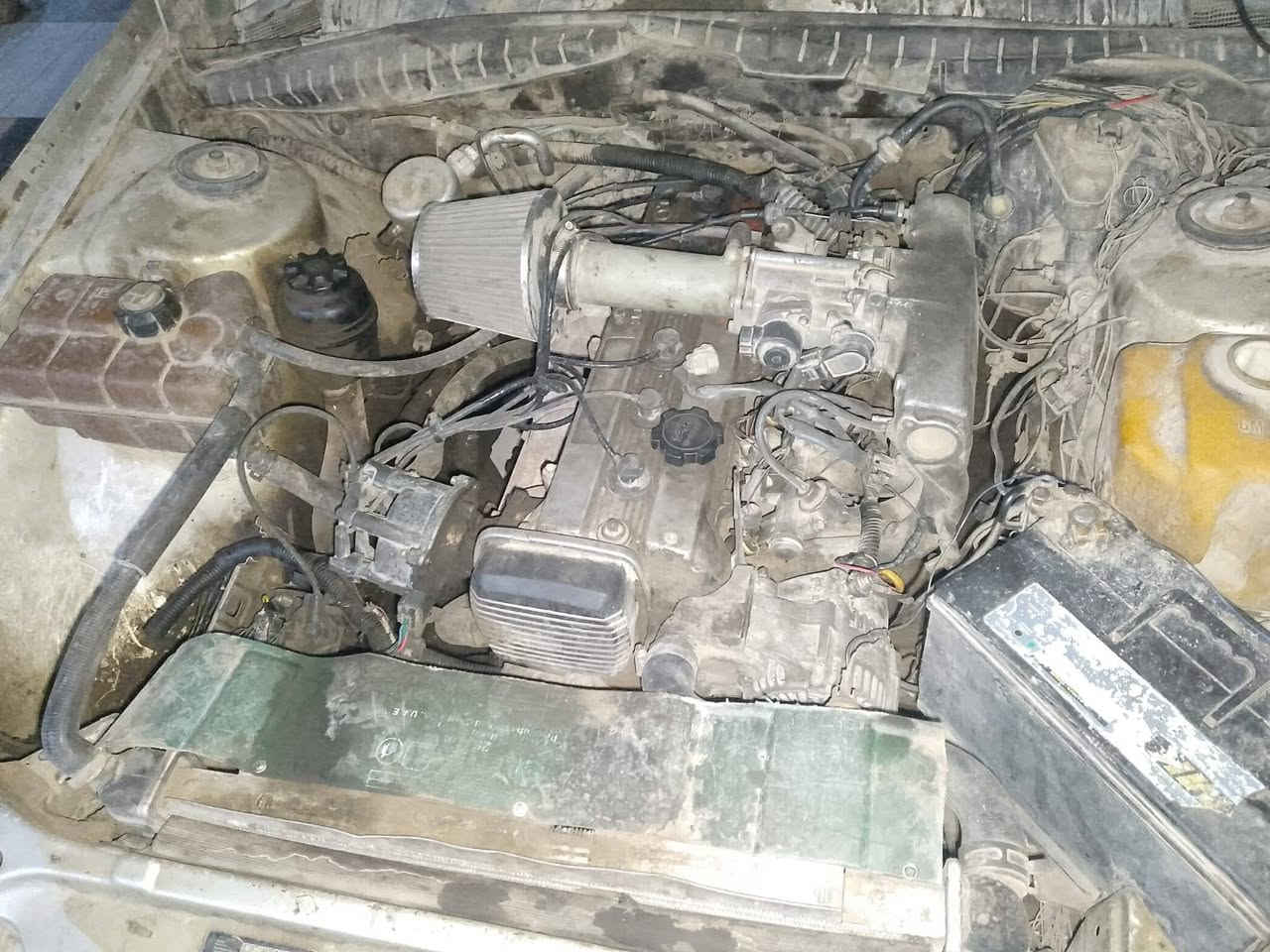 سلام عليكم مره خصت ادمن سياره وبل سيناتور مشروع وطني سياره مثل ما واضحه بل صور محوره كير ومكينه ياباني مكينه سته سلندر ونجي سياره معمره خياسات كلهن باقي بس دوشمه وصبغ سعر 30 وبيهه مجال عنوان سياره بغداد جسر دياله قرب تقاطع النهروان رقم الهاتف *********** وبيكم خير وتدللون
