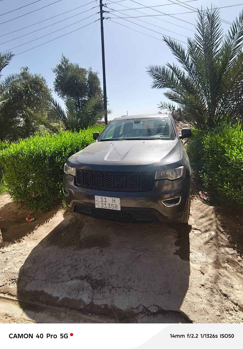 السلام عليكم جيب 19 سياره اخت الزيروو لون زيتون  موصفات فول  بنيد بدل فقط  سياره مال جناي   رقم بغداد تحويل مباشر اتصل *********** /***********
