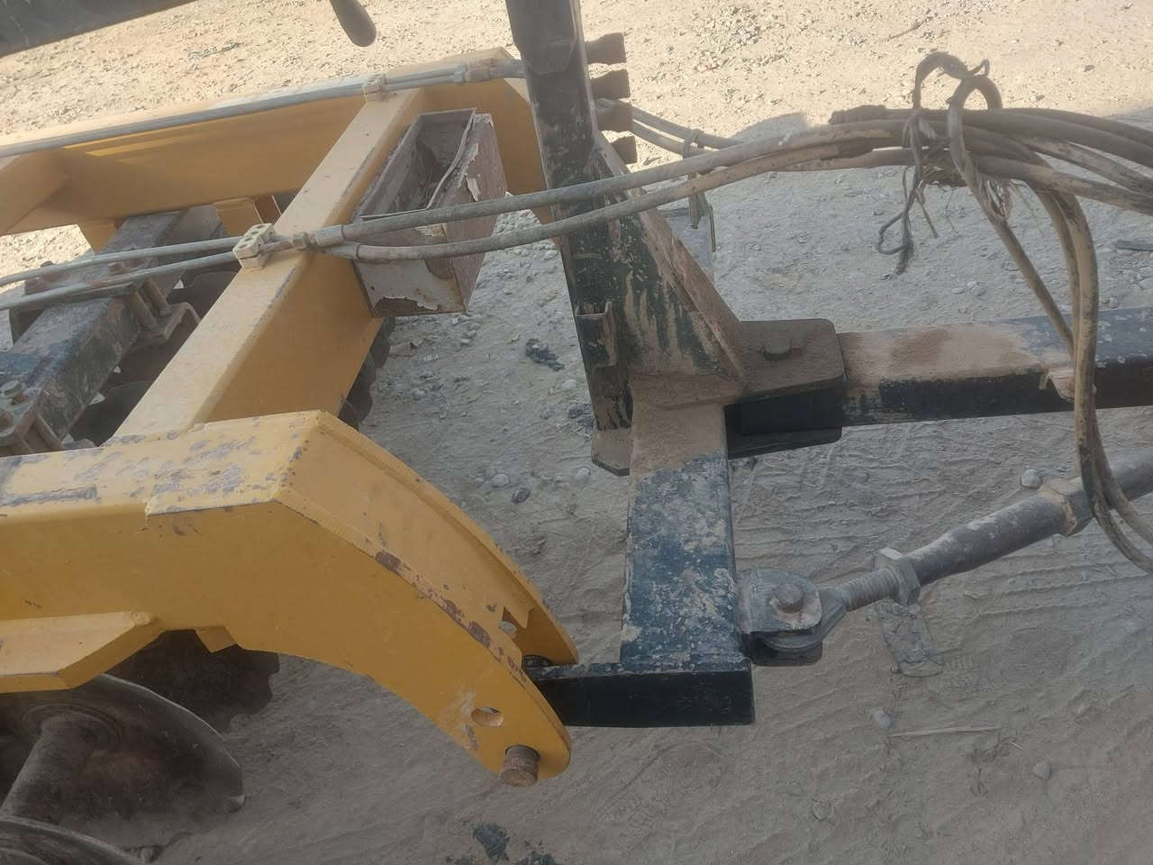 للبيع دسك البير الباب الاول مكفول من اللحيم حجم ٢٤
السعر ١٠ ونص وبيه مجال
***********/*********** الزبيديه
