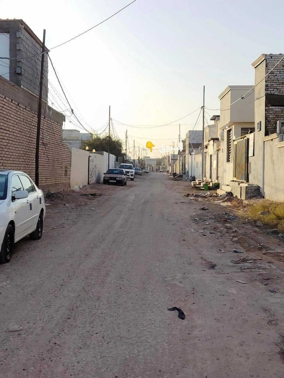 #تتوفر_50متر  للبيع _لدى_مكتب الكوثر لعقار 
طابو زراعي تنازل بسم المشتري 

للبيع دار سكنيه بمساحه 50 متر

النجف الاشرف

بسعر 23 مليون بس مع المجال 

⛔#نرجو_القراءة_بلكامل_للتحقق⛔

1️⃣خدمات كامله وقريبه من السوك طابو زراعي سند 25 مع قرار محكمه ↖️

 

بناء جديد وجاهز للسكن مال جناي 

2️⃣مواد البناء طابوك نهروان 🧱+صب مركزي +ارضيه بورسلين ثقيل 

3️⃣تتكون من 1 غرف +صاله +مطبخ

صحيات 1

4️⃣موقع ↖️شارع الحولي  (شارع الصب) 

5️⃣مميزاته شارع بعرض 13m  ماء+كهرباء +مدارس +سوق

تتوفر كافه المساحات والسعار والمواقع طابو زراعي سند 25

فقط عليك الاتصال على الرقم او واتساب

***********.

***********    الخط مفتوح 24 ساعه
