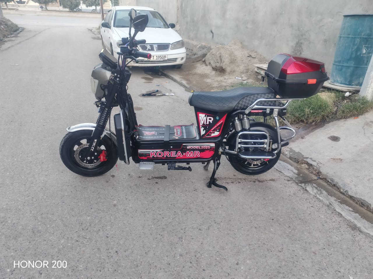 متاح جبلي موديل 25 نضاف فول موصفات فول دبل سويج دبل بصمه ٦ باتري ٣٢ امبير سعر ٦٠٠ الف وبي مجال قليل حك الجيه ***********
