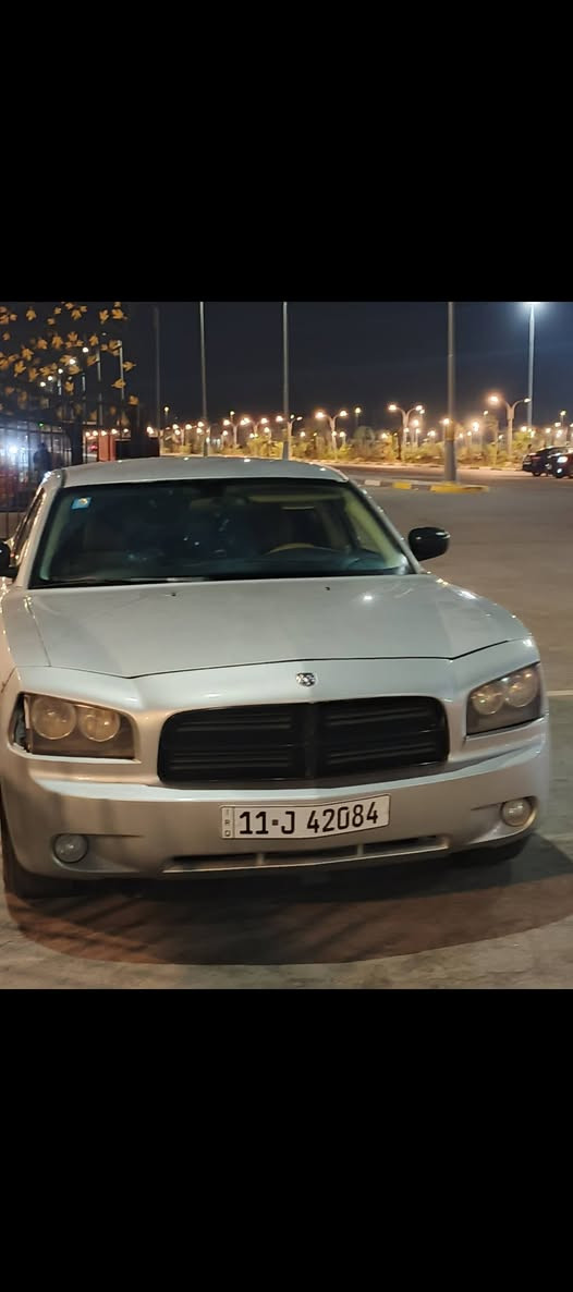 جارجر مديل 2008 جاهزه ماعده ليك بتبريد
رقم انكليزي بسمي سنويه مجدده التصال
*********** سيد علي البصرة, العراق
