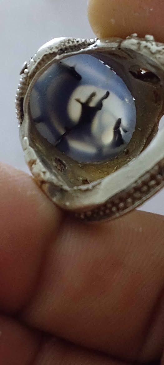 خاتم فضه ثقيله  صياغة ايرانيه خراسانيه قديمه 
عقيق يماني قديم 
سعر25 قفل البصرة, العراق


**إذا كنت صاحب هذا الإعلان وتريد حذفه لأي سبب، رجاءا أرسل رسالة إلى الدعم الفني**