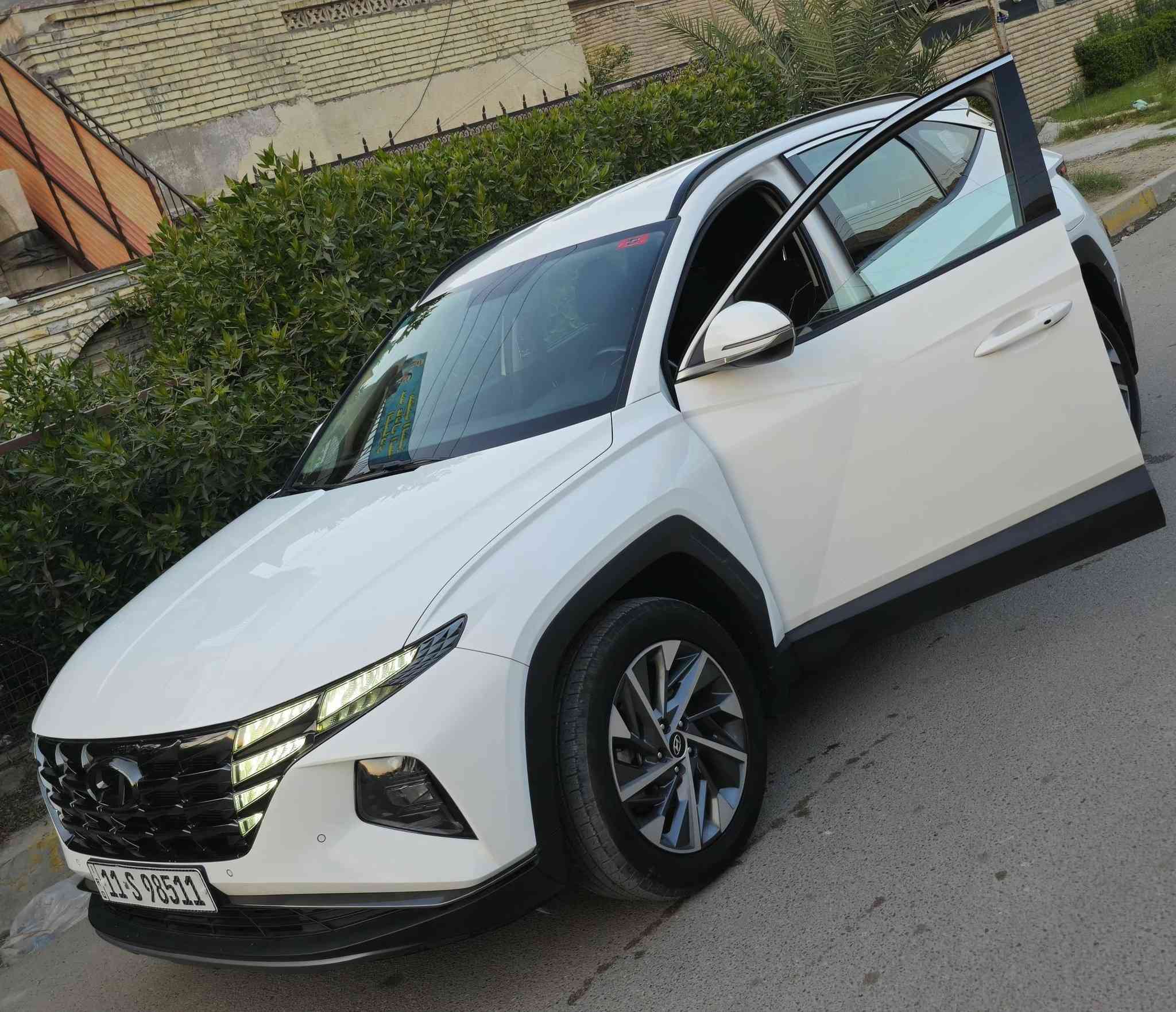 توسان 2022
سياره من شركه هونداي الاصليه  _ الاولى موتر 

بصمه / كشن مخمل / كشن كهرباء سايق وصدر / تحكم ستيرن تثبيت سراعه / بلوتوث ابل كار / اندرويد اوتو / شحن لاسلكي / كاميرا / حساس امامي / حساس خلفي / رادرات جوانب قماره حديد  / محرك 2000 دوش / تبريد قطعتين 
________________________________
رقم بغداد تخم تايرات جديد من شركه هزه جديده رقم دولي 
ماشيه 67 الف فقط

سعر  214 ورقه  بيه مجال بسيط  
العنوان _ بغداد _ البياع 
***********
