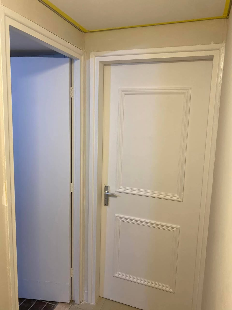 صيانه وتجديد ابواب
