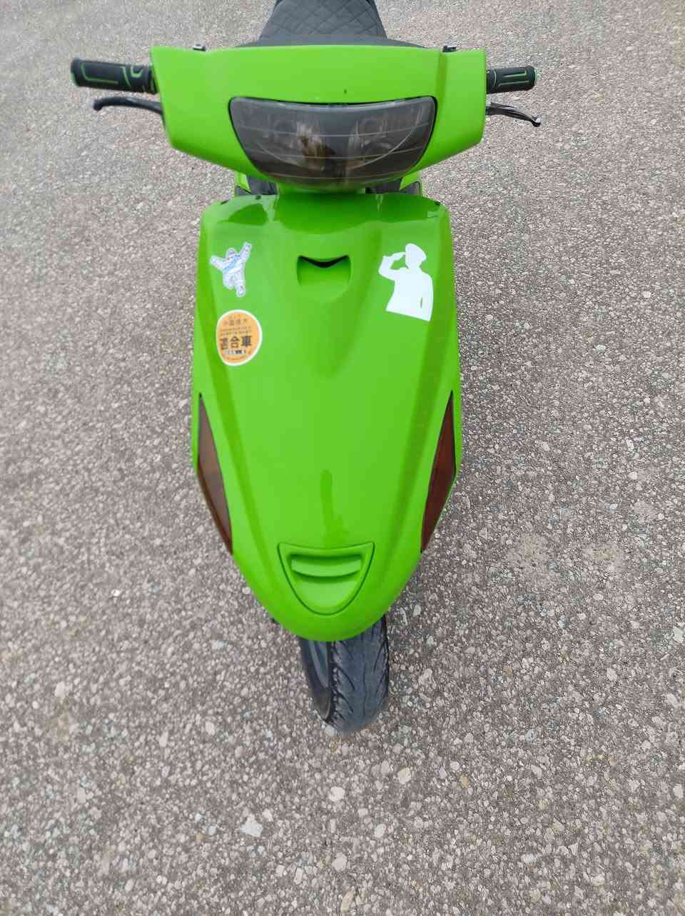 سلام عليكم شباب دراجه فراشه  الون اخظر  للبيع مكينه لاتبخير ولا تنقيص ستوني مجفتهاا 
كهربائيات شغاله باتري جديد    لايت اشاير بك لايت كلها شغاله  الدراجه نكره سلف  مكينه خير من الله 
مكان الدراجه 🏠 الديوانية 
قضاء غماس 
 السعر💵 خاص 
للاستفسار اكثر اتصل ***********
