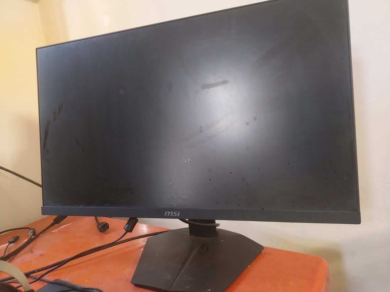 السلام عليكم
حاسبة للبيع

المعالج:i5 12400f

الكارت:4060 msi

رامات:16gb 3200

باور سبلاي:segotep 750w

مذر بورد: asus b660 prime

و وياها شاشة msi g244f e2

1080

180hz

24in

السعر مليون و ١٠٠

مكان بغداد- حي الجهاد(ماعندي توصيل)

للاستفسار اكثر خاص حبايب


**إذا كنت صاحب هذا الإعلان وتريد حذفه لأي سبب، رجاءا أرسل رسالة إلى الدعم الفني**