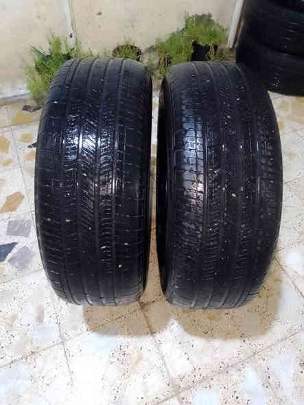 السلام عليكم تايرات عدد 9 حجم 265/60/18 نص عمر مابيهن خالع ابد (قيم وخذ)مكاني صويرة حي العمال رقمي ***********

