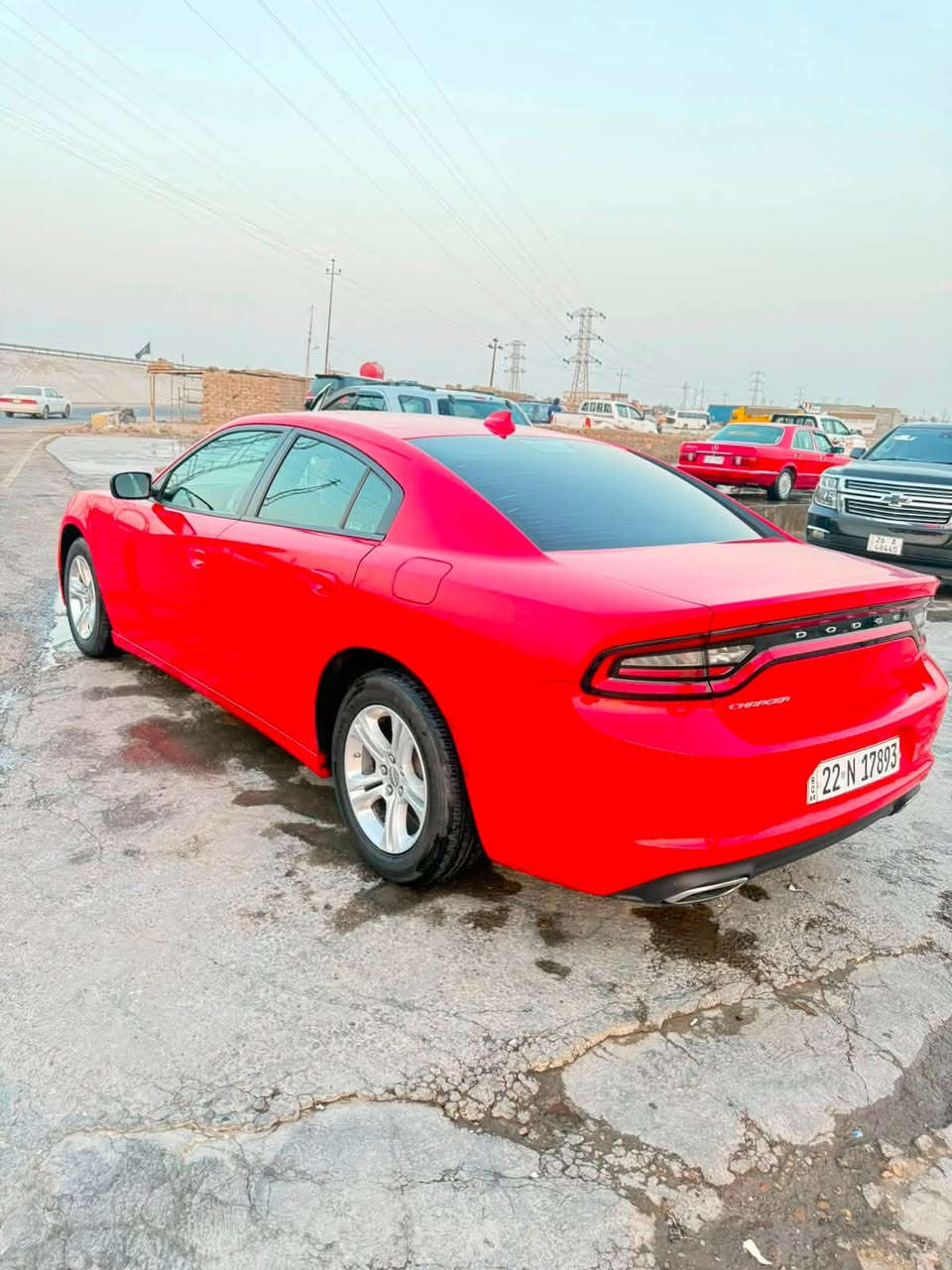 السلام عليكم 
جارجر sxt موديل 23 اصل لون مميز طماطي 

مواصفات : شاشة - كاميرا خلفية - حساسات خلفية - دخول ذكي - تشغيل عن بعد - بصمة - مقعد السائق كهرباء - 

سيارة كفاله بدون دواخل فقط بارد بالجاملغ الكدام الايسر رقم اربيل 

الاستفسار ***********
