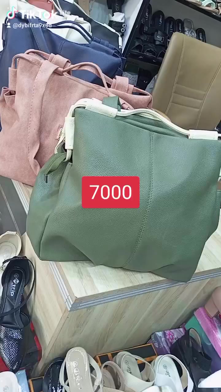 #حقيبه  نسائي
🔥🔥🔥 🔥🔥🔥
#الأناقة__الثقه__المصداقيه_بالتعامل
♥️♥️♥️♥️♥️♥️
العنوان / بابل - الأسكندرية - شارع الخضر 
*********** فايبر واتساب تليكرام انستاqa_85a،🚙🚙🚙
