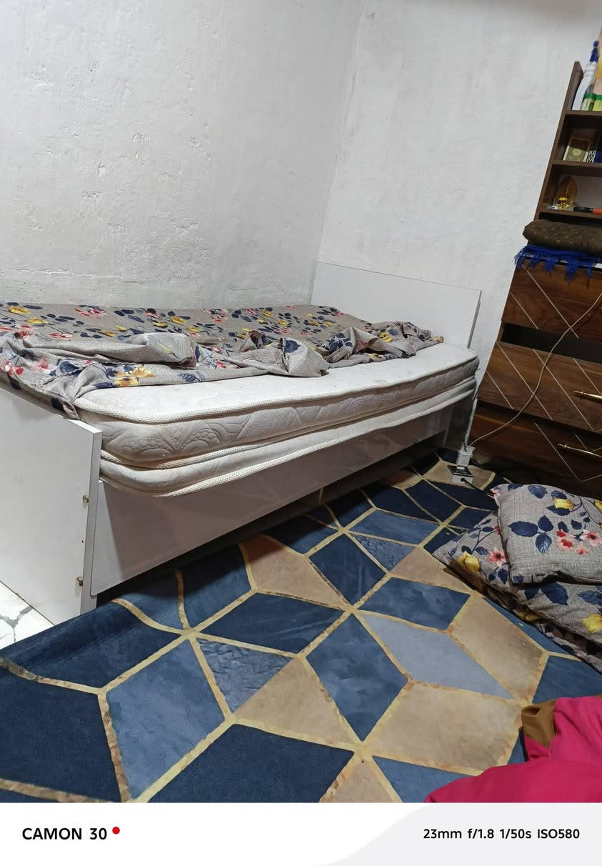 بيع مستعجل
زبير
***********
