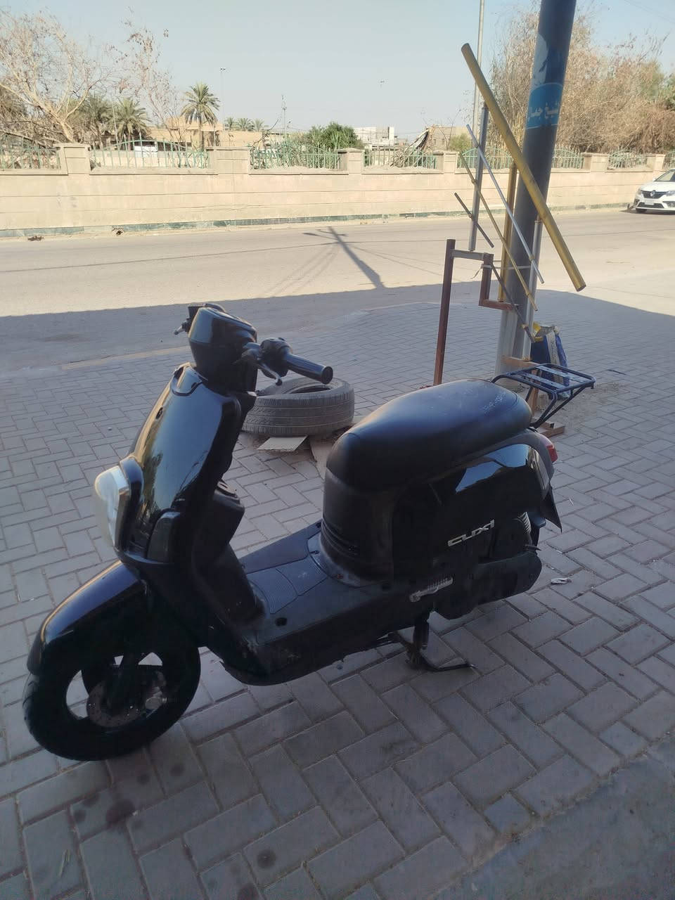 السلام عليكم دراجه بوليسي للبيع الدراجه جديده دراجه حاويه مكينه ما مفتوحه شرط دراجه كلها جديده دراجه ياباني 750 بيها مجال مكان الديوانيه قضاء الشاميه *********** شراي يتصل
