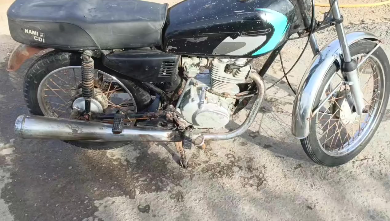 سلام عليكم يراني ناعمه محرك ناعمه  رداجه شوفت عينك  ب300ابيه مجال هاذ رقمي ابي وتساب  ‏‪***********‬‏ مكان العماره المجر الكبير معمل ورق
