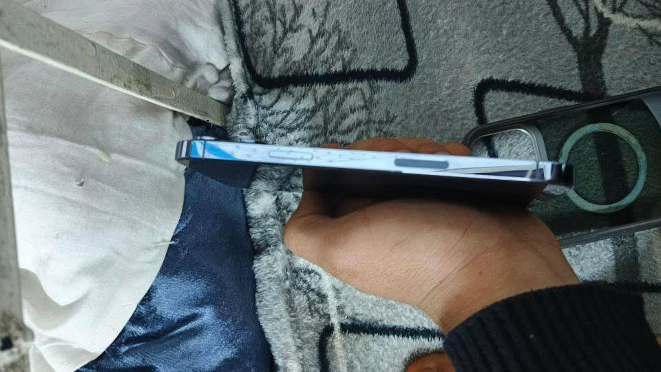 ايفون ١٣ برو ماكس للبيع نضافة 95%.   رقم *********** سعر ٧٨٠ بي مجال
داكره 256

بطارية 94

دورات الشحن ٤٥٠

تك سيم كارد

امريكي نموذج ZA
