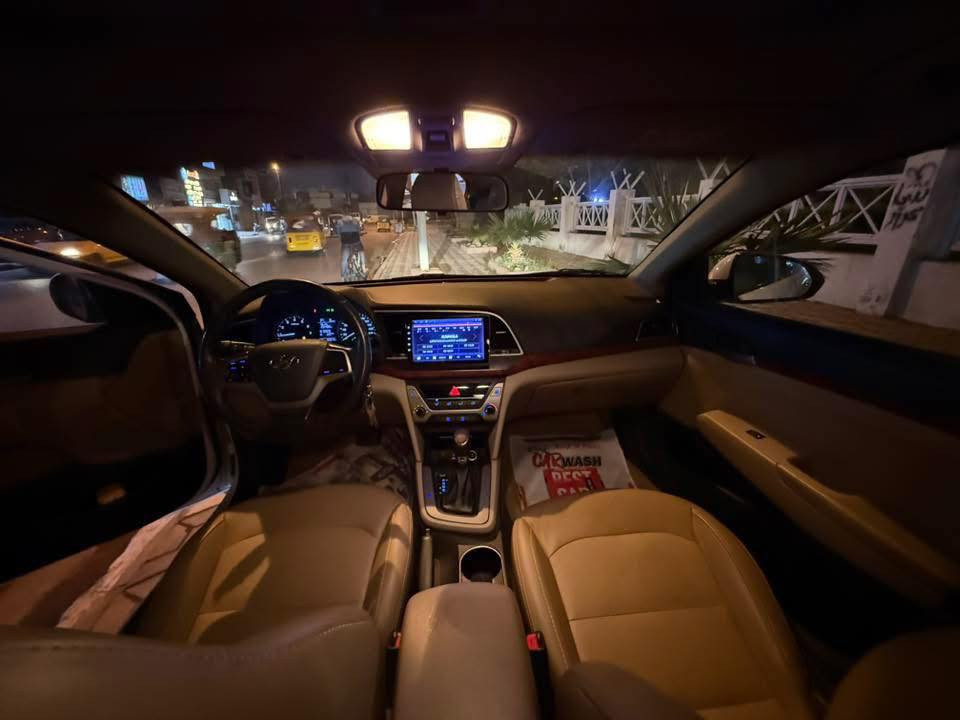 النترا 2018 خليجي اربيل بأسم شركة دلير خسرو سمايل مكفولة ماشية 155 كم السيارة بيها بارد نزلت صورته وبيها طخات والسنوية ساقطة من ال 2023 مكان السيارة بغداد السعر 145

***********
