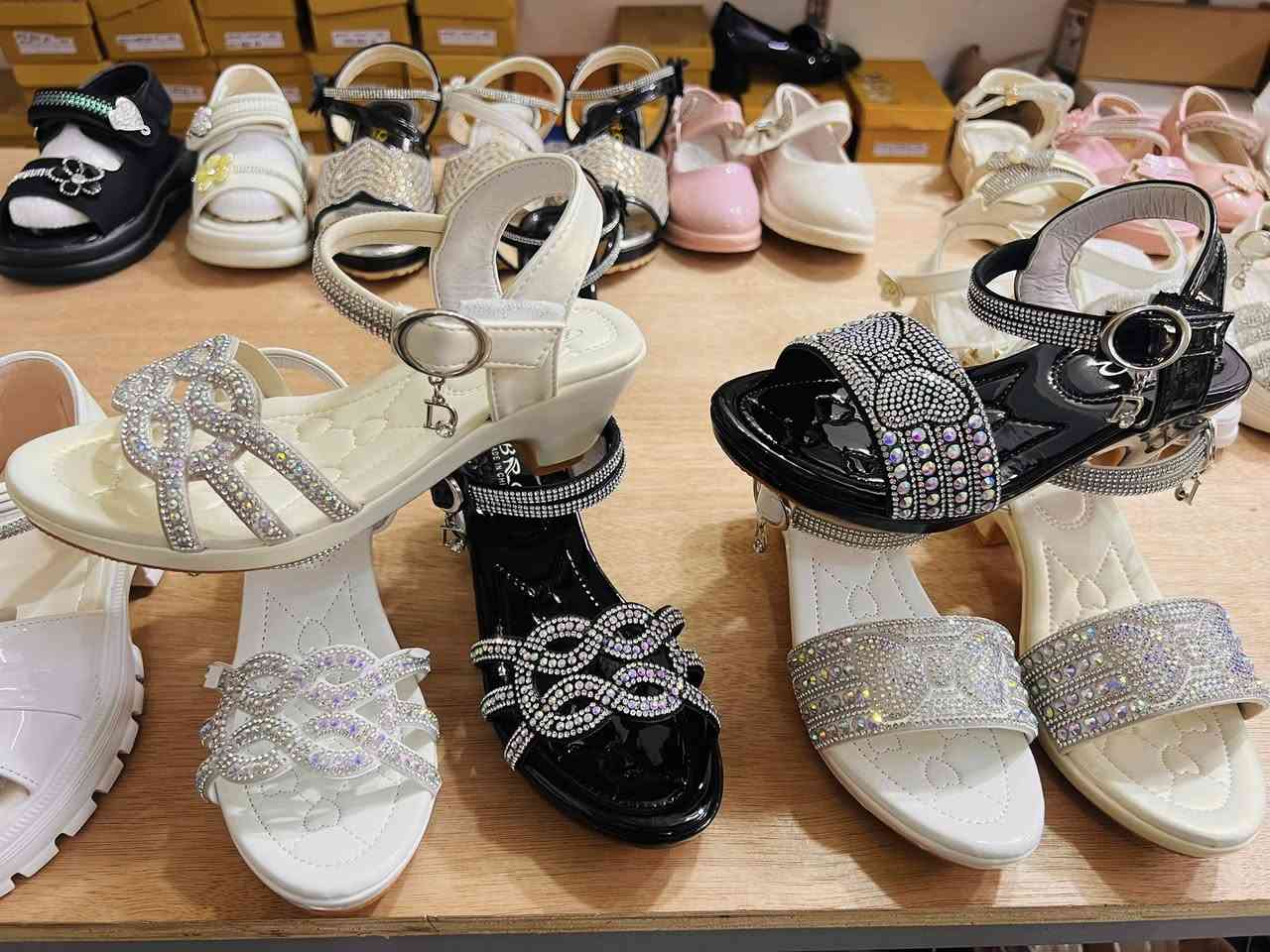 مجمع بيت فاخر حي العسكري


**إذا كنت صاحب هذا الإعلان وتريد حذفه لأي سبب، رجاءا أرسل رسالة إلى الدعم الفني**