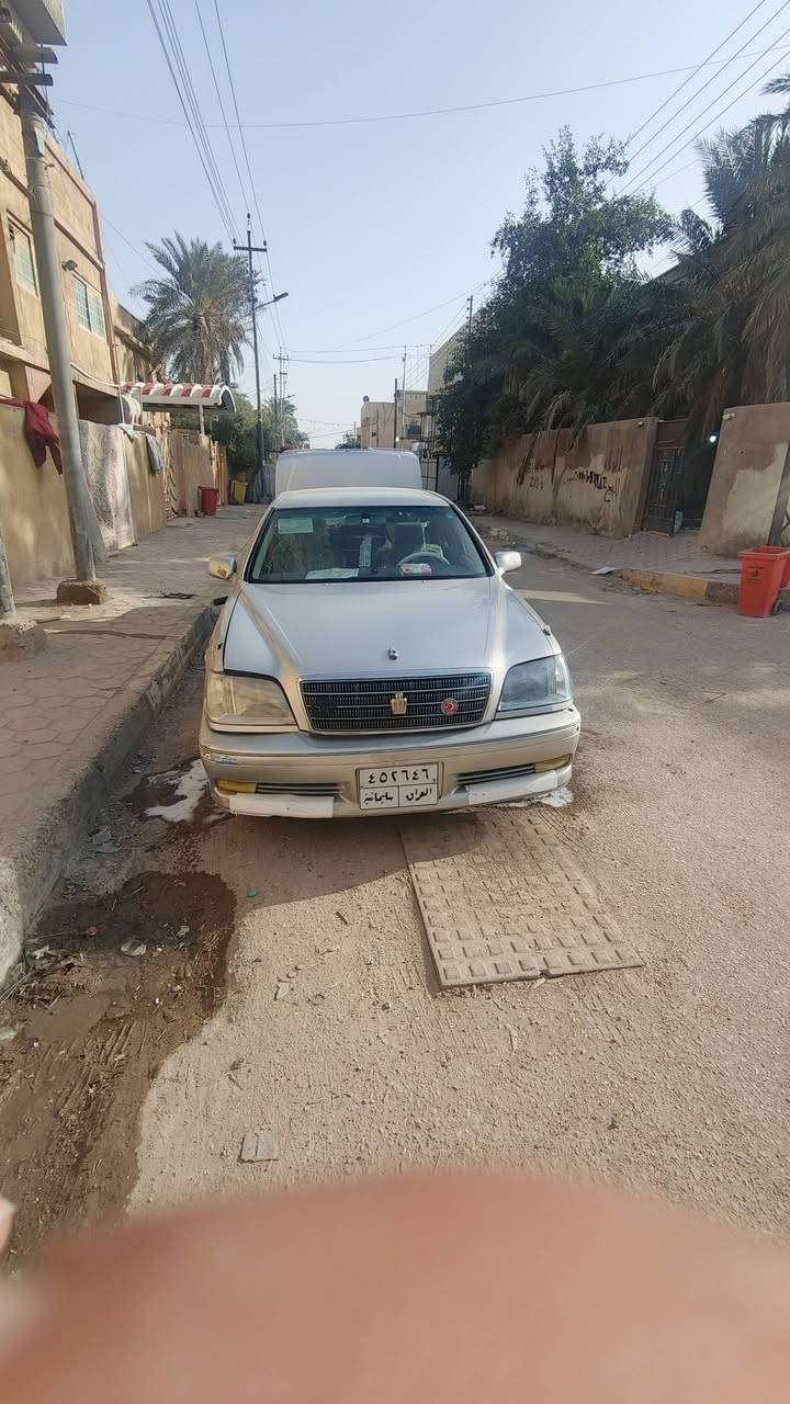 السلام عليكم جنون 2003 سياره جاهزه گير مكينه تبريد كفاله كصه قماره بس رقم بيه بدون سنويه عنوان بصره
سعر 40 وبيه مجال ***********
