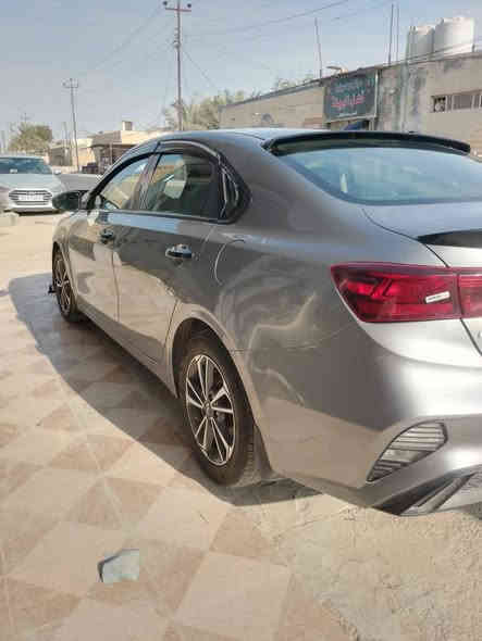 /السلام عليكم سياره لبيع كيه فورتي 2024 بسمي سنويه ل30 مكفوله كفاله ماعده جاملغ وخشم البنيد
سياره مكفوله من مكينه وكير وحداديه وتخم تاير جديد وتبريد ثلج وكهربائيات كله شغاله سياره ماناقصه اي شي 
السعر /165 ورقه 
الرقم / ***********
