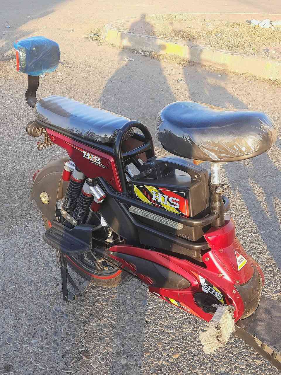 للبيع HIS 
5بطاريات 
2بصمة
سعر 370 بي مجال
للأستفسار ***********
