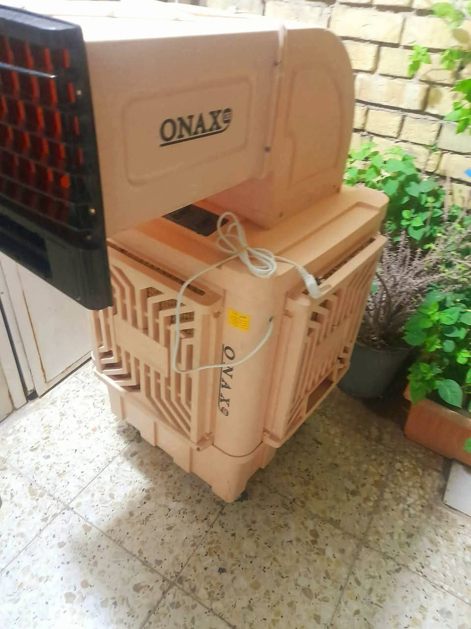 ( مبردة جديدة مستعملة شهر فقط )
 ( السعر ٢٥٠ قفل ) من دون عملة


**إذا كنت صاحب هذا الإعلان وتريد حذفه لأي سبب، رجاءا أرسل رسالة إلى الدعم الفني**