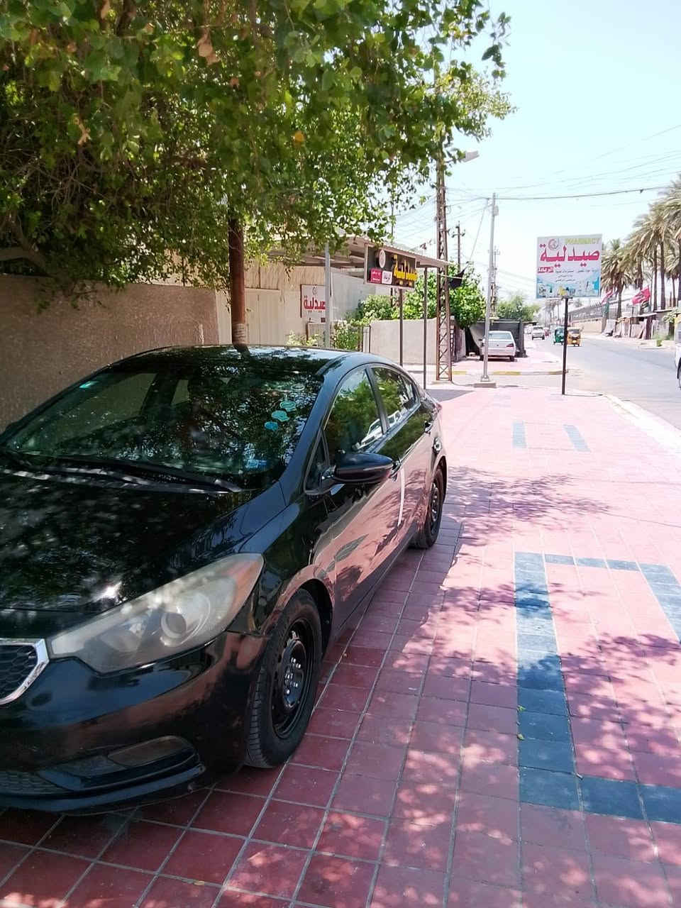 فورتي موديل 2015 وارد أمريكي حادثها جاملغ خلفي وقبق الصندوق شواصي لغود مكفولات محرك 1800 دوش المرغوب كير محرك مكفولات تخم تاير صدر امامي خلفي كله جديد دوشمه عام سياره جاهزه من كلشي شرط شاشه كامره تحكمات تبريد ثلج السياره بسمي سنويه رقم بغداد ومكاني سعر مناسب 94 شراي يتصل ***********
