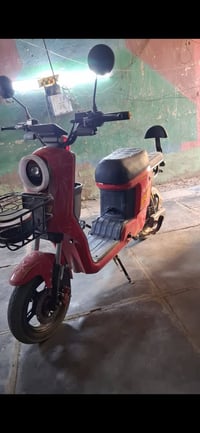 درجة شحن بيع ار9 بسعر 400,000الف رقم 07816561047