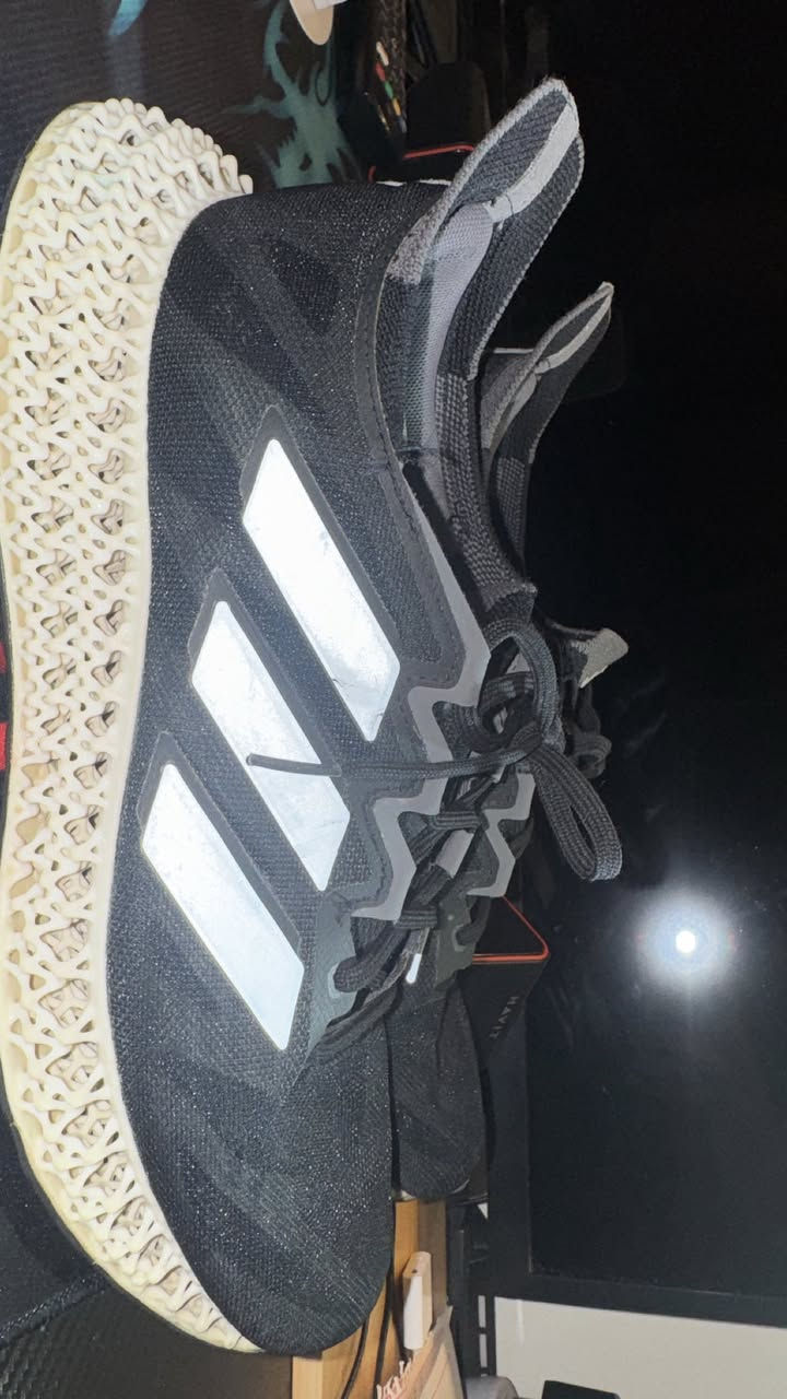 سلام عليكم
حذاء 4D 
قياس43
نظافة95‎%‎
العنوان بغداد
اصلي


**إذا كنت صاحب هذا الإعلان وتريد حذفه لأي سبب، رجاءا أرسل رسالة إلى الدعم الفني**