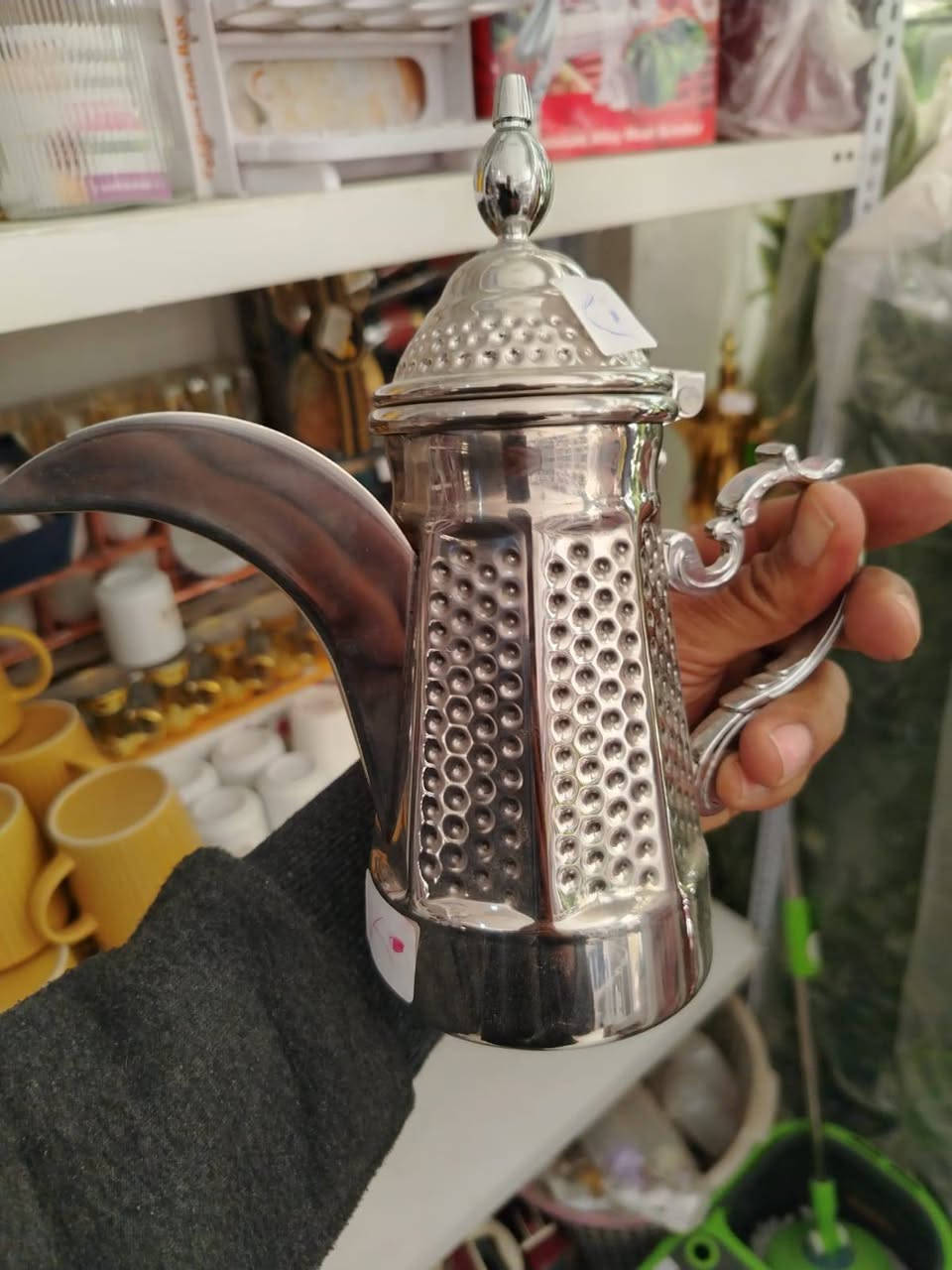 وصول دله قهوة....

مجمع تحرير الخفاجي للمواد المنزليه والإنشائية 
واتس آب ***********
عنوان بابل- ابي غرق ـ سوق الناحية
يوجد توصيل
