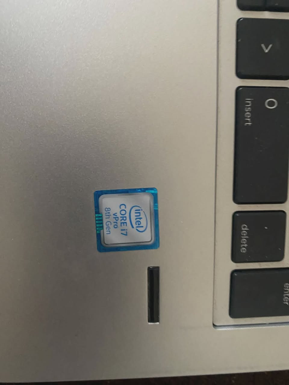 لابتوب hp-probook مواصفاته
تخزين 512 ssd
معالج corei7 جيل الثامن
رامات 16gb 
شاشة 14 
السعر 400 وبيهه مجال
للاتصال على الرقم: 0772686361


**إذا كنت صاحب هذا الإعلان وتريد حذفه لأي سبب، رجاءا أرسل رسالة إلى الدعم الفني**